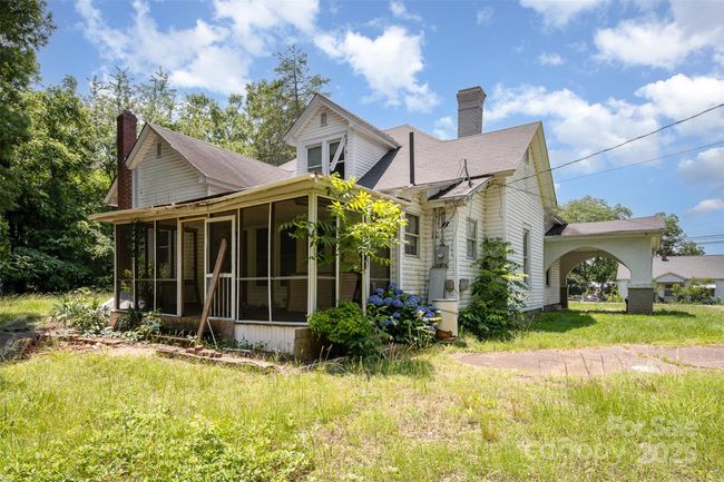 1637 N College Ave, House other with 4 bedrooms, 2 bathrooms and null parking in Newton NC | Image 32