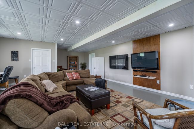 2120 Deer Bay Rd, House other with 4 bedrooms, 4 bathrooms and 8 parking in Lakefield ON | Image 37
