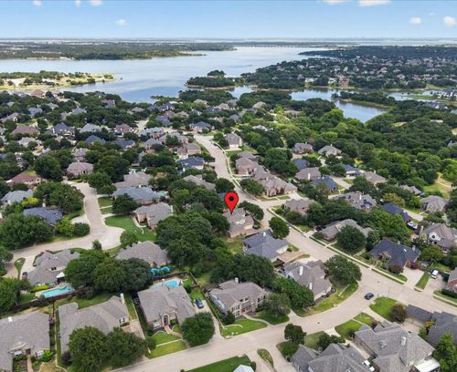 3209 Northwood Dr, Highland Village, TX, 75077-6456 | Card Image
