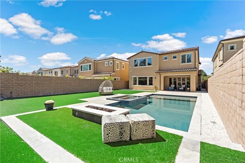 52 Pedigree, Irvine, CA, 92602 | Card Image
