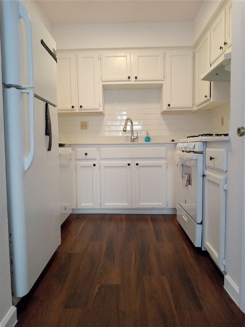 a-12900 Hymeadow Dr, Austin, TX, 78729-2702 | Card Image