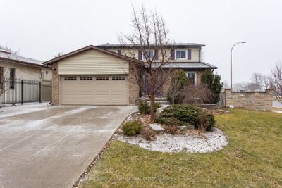 2 Audubon St N, House other with 4 bedrooms, 4 bathrooms and 6 parking in Stoney Creek ON | Image 3