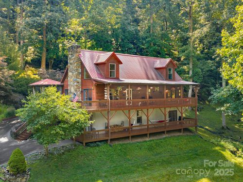 420 Chimney Rock Dr, Weaverville, NC, 28787-0019 | Card Image