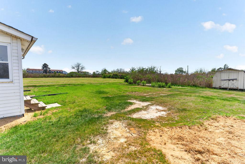Residential in CRISFIELD 4