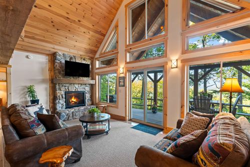 199 Mittenwald Strasse, Bartlett, NH, 03812 | Card Image