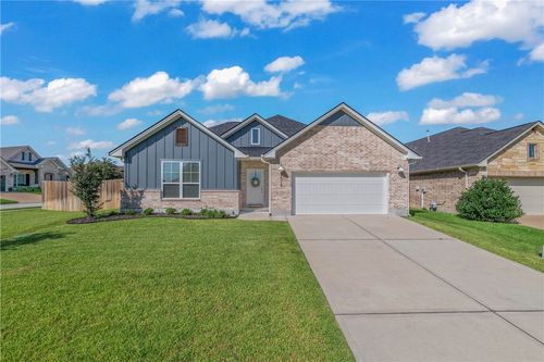 3518 Falston Grn, Bryan, TX, 77808-1451 | Card Image