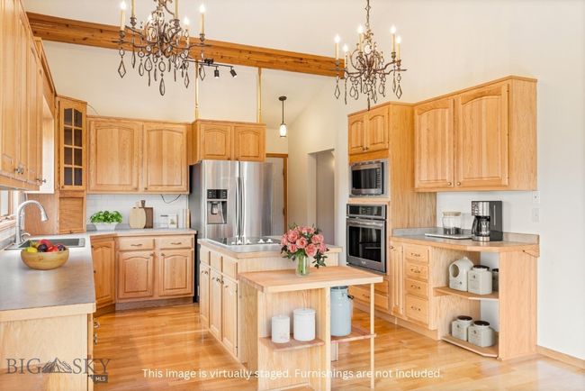 Kitchen. This image has been virtually staged. | Image 17