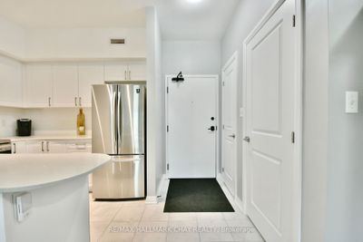 106 - 54 Koda St, Condo with 1 bedrooms, 1 bathrooms and 2 parking in Barrie ON | Image 2