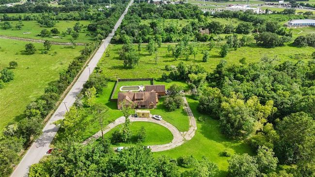 2138 Clifford St, House other with 4 bedrooms, 3 bathrooms and 2 parking in Alvin TX | Image 35