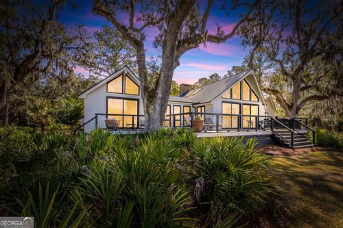 6201 Frederica Rd, Saint Simons Is, GA, 31522-9719 | Card Image
