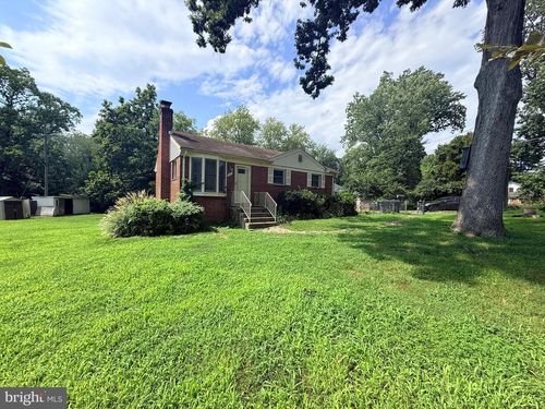 3310 Brush Dr, Falls Church, VA, 22042-3823 | Card Image