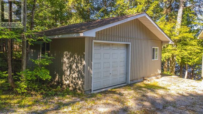 1358 Kushog Lake Rd, House other with 4 bedrooms, 3 bathrooms and 6 parking in Algonquin Highlands ON | Image 28
