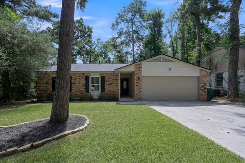 10 Basal Briar Ct, The Woodlands, TX, 77381-2852 | Card Image