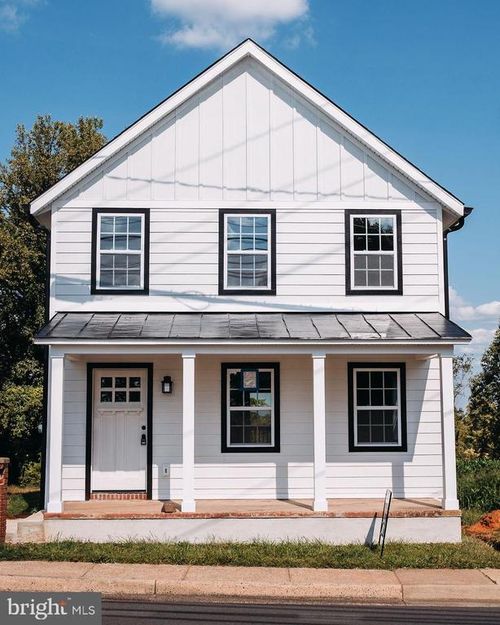 449 Falmouth St, WARRENTON, VA, 20186-3802 | Card Image