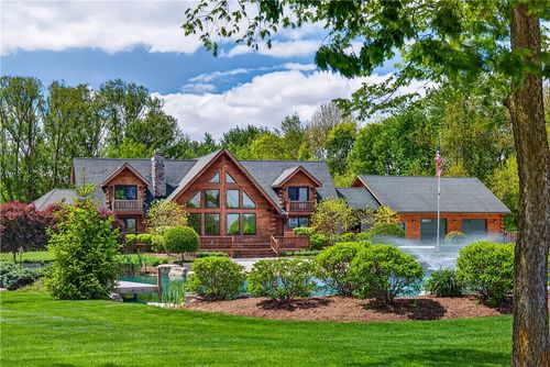 5486 Worley Rd, Tipp City, OH, 45371-8911 | Card Image