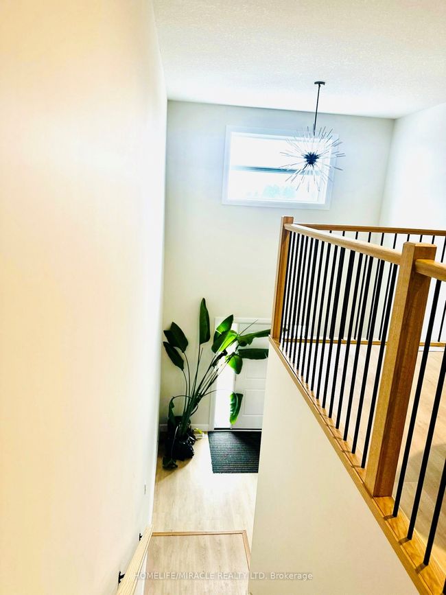 6807 Royal Magnolia Ave, House attached with 3 bedrooms, 3 bathrooms and 2 parking in London ON | Image 8