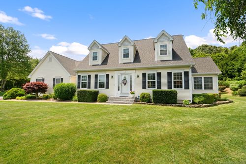 5 Wheeler Farm Rd, Preston, CT, 06365-8043 | Card Image
