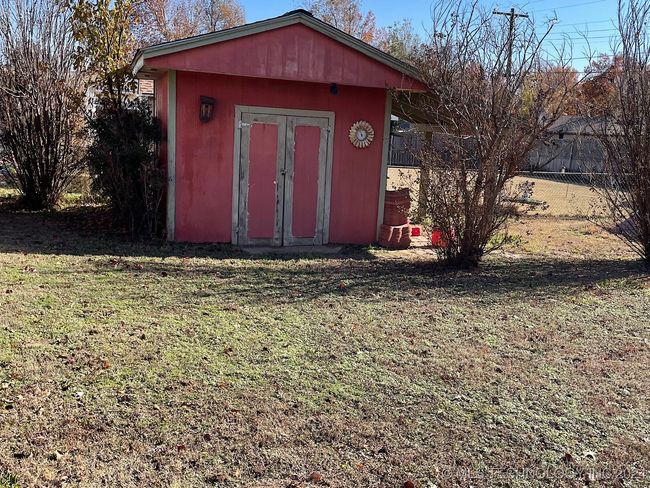 1011 10 Th St, House other with 2 bedrooms, 1 bathrooms and null parking in Cushing OK | Image 34