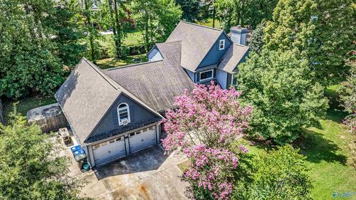 122 Kingswood Dr, Huntsville, AL, 35806-1286 | Card Image