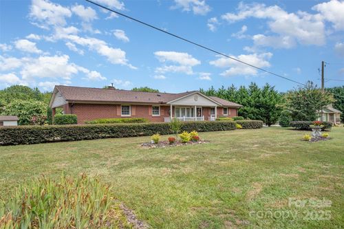 2236 Old Hickory Grove Rd, Mount Holly, NC, 28120-9694 | Card Image