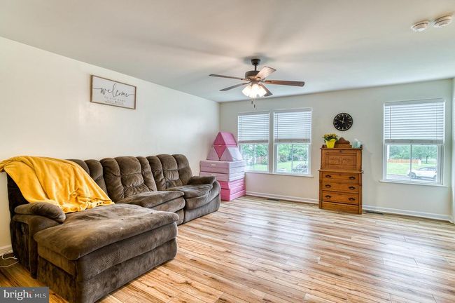 1905 Crepe Myrtle Ln, House attached with 4 bedrooms, 2 bathrooms and null parking in CULPEPER VA | Image 6