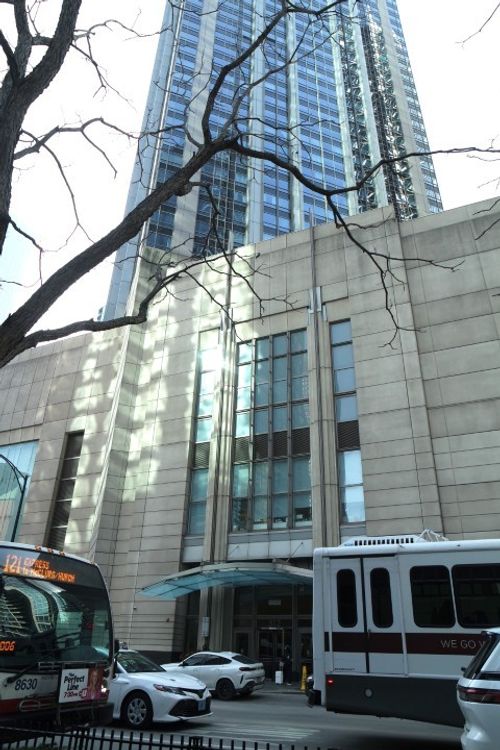 apt-4903-512 Mcclurg Ct, CHICAGO, IL, 60611-4187 | Card Image