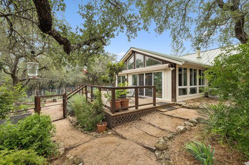 300 Bluff Rd, SPICEWOOD, TX, 78669-9160 | Card Image