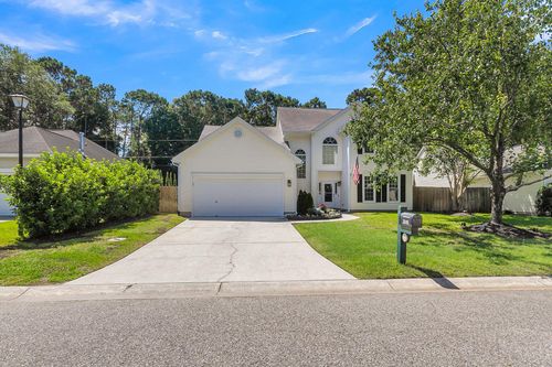 3245 Heathland Way, Mount Pleasant, SC, 29466-8984 | Card Image