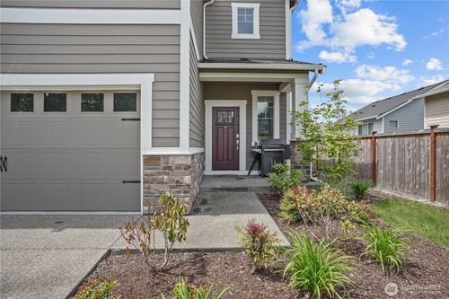 25921 203rd Ave Se, Covington, WA, 98042-6207 | Card Image