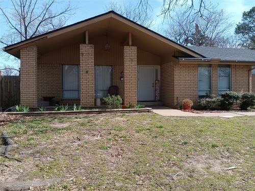 5315 S 71st East Ave, Tulsa, OK, 74145-7702 | Card Image
