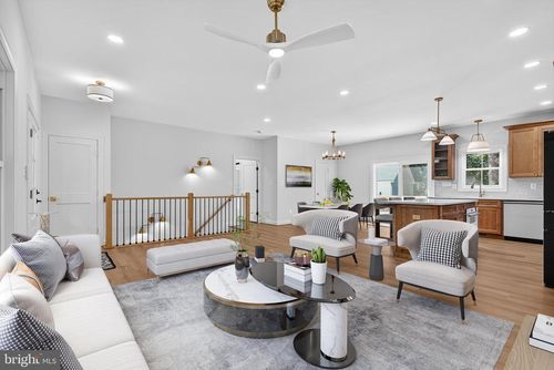 9653 Woodbrook Ln, MIDLAND, VA, 22728-1843 | Card Image