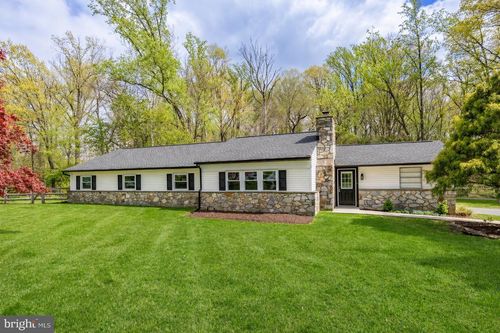 560 Norwood Rd, DOWNINGTOWN, PA, 19335-1708 | Card Image