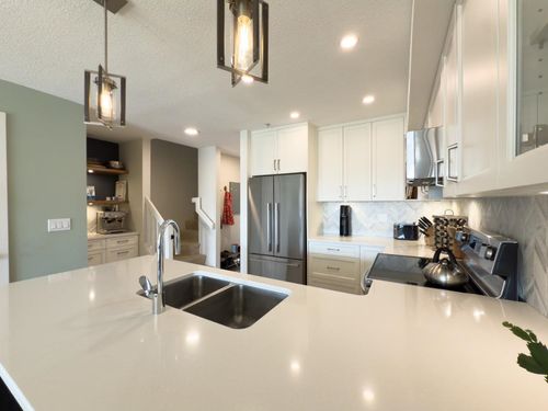 306-1707 Charles St, Vancouver, BC, V5L2T6 | Card Image
