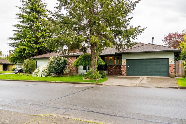4154 Peterson Drive, House other with 4 bedrooms, 2 bathrooms and 4 parking in Richmond BC | Image 33