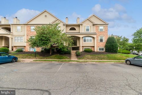 202-8159 Bayonet Way, MANASSAS, VA, 20109-2786 | Card Image