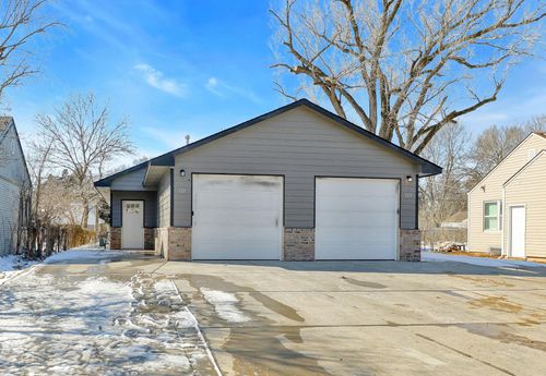 100-419 S All Hallows Ave, Wichita, KS, 67213-2325 | Card Image