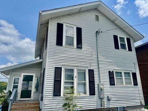 601 Broadway St, Mount Vernon, IL, 62864-4143 | Card Image