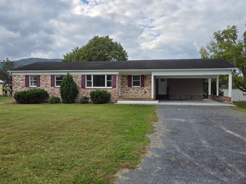 307 W Spring Ave, ELKTON, VA, 22827-1235 | Card Image