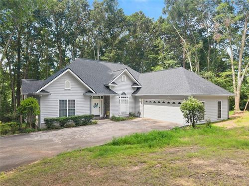 393 Brookwood Dr, Lavonia, GA, 30553-1123 | Card Image