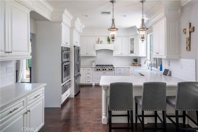 27705 Essex Pl, House other with 5 bedrooms, 3 bathrooms and 3 parking in Valencia CA | Image 10