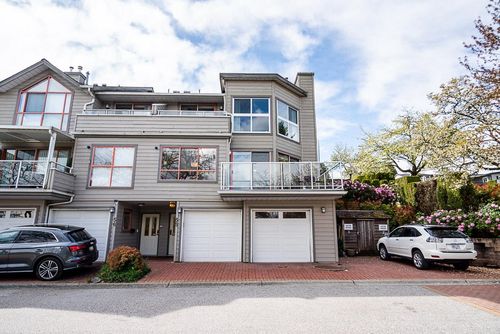 55-323 Governors Court, New Westminster, BC, V3L5S6 | Card Image