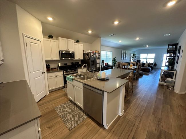 2537 Four Waters Loop, House other with 4 bedrooms, 2 bathrooms and null parking in Georgetown TX | Image 11