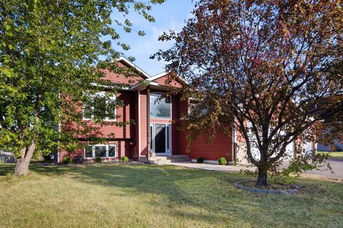 9720 42nd St Ne, Saint Michael, MN, 55376-3022 | Card Image