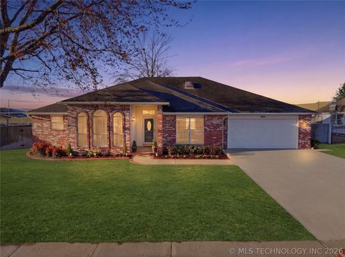 2504 N 12th Street, Broken Arrow, OK, 74012 | Card Image