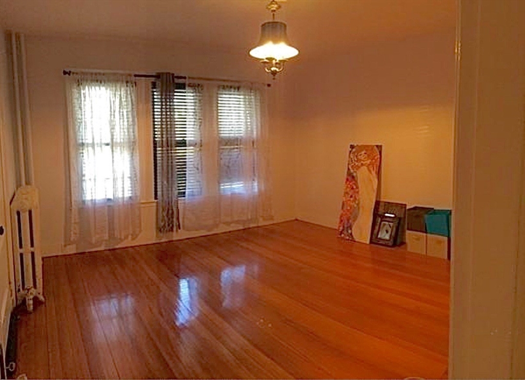 Residential Lease in Medford 2