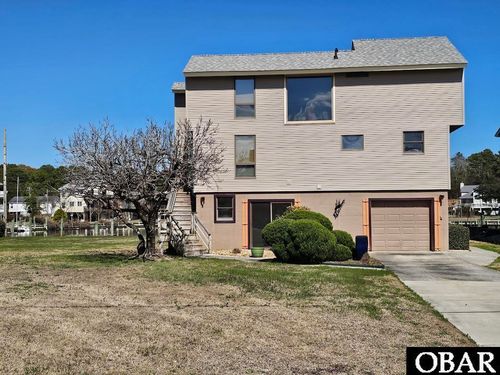 220 Soundview Dr, Kill Devil Hills, NC, 27948-9044 | Card Image
