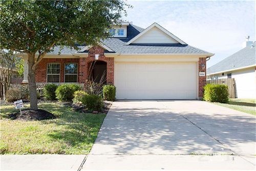 8014 Thorncroft Manor Ln, Richmond, TX, 77407-3472 | Card Image
