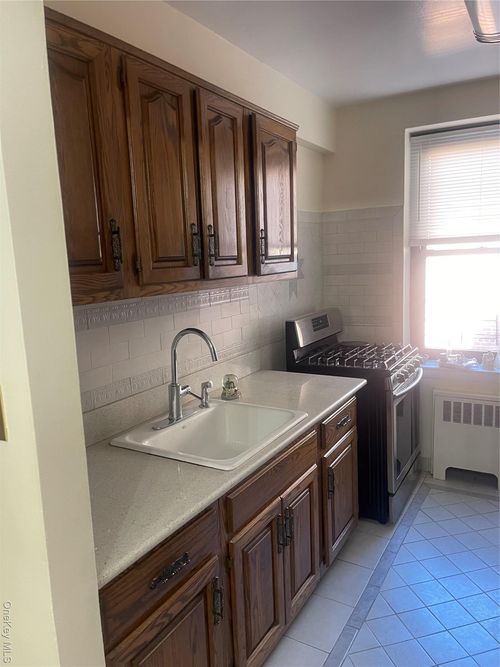apt-601-32 88th St, East Elmhurst, NY, 11369-2169 | Card Image