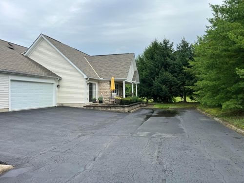 2244-2244 Meadowlark Ln E, Reynoldsburg, OH, 43068-4925 | Card Image