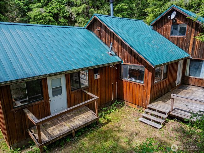 40411 Mountain Loop Hwy, House other with 2 bedrooms, 1 bathrooms and null parking in Granite Falls WA | Image 38